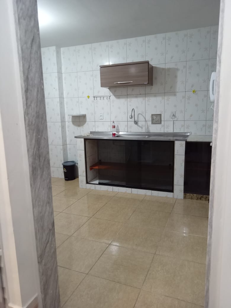 Apartamento para alugar com 2 quartos, 70m² - Foto 14