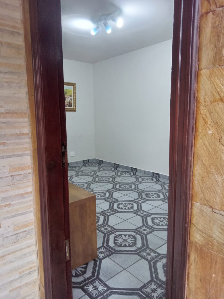 Apartamento para alugar com 2 quartos, 70m² - Foto 7