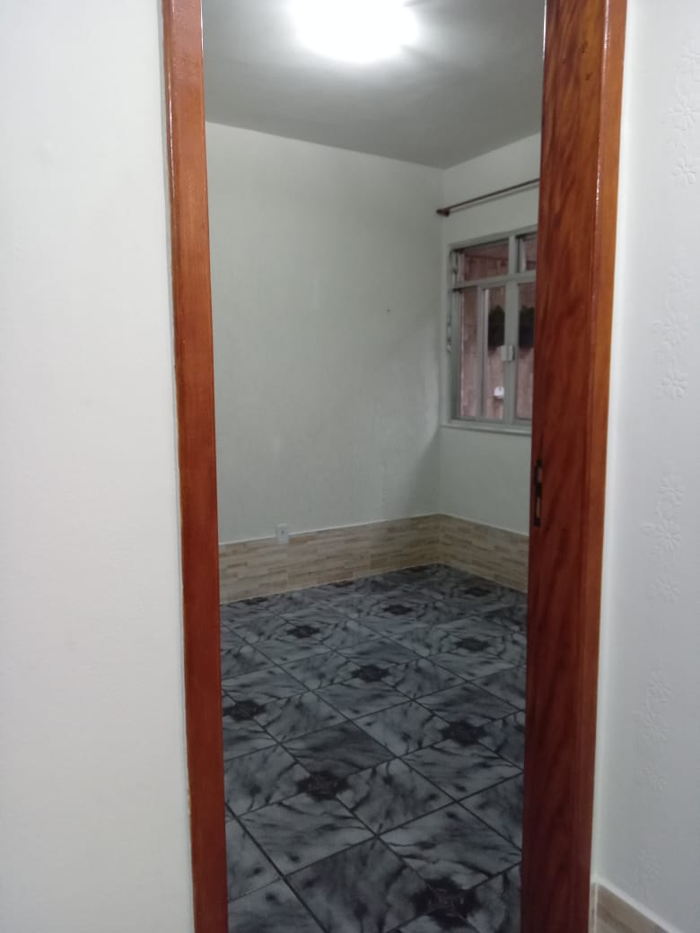 Apartamento para alugar com 2 quartos, 70m² - Foto 2