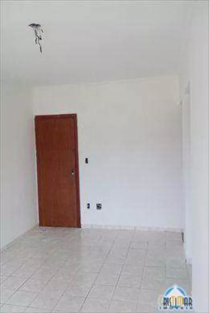 Apartamento à venda com 2 quartos, 82m² - Foto 1