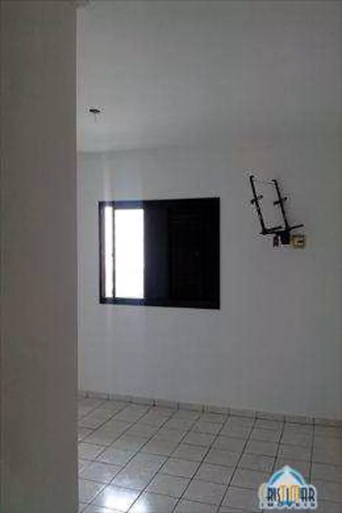 Apartamento à venda com 2 quartos, 82m² - Foto 4