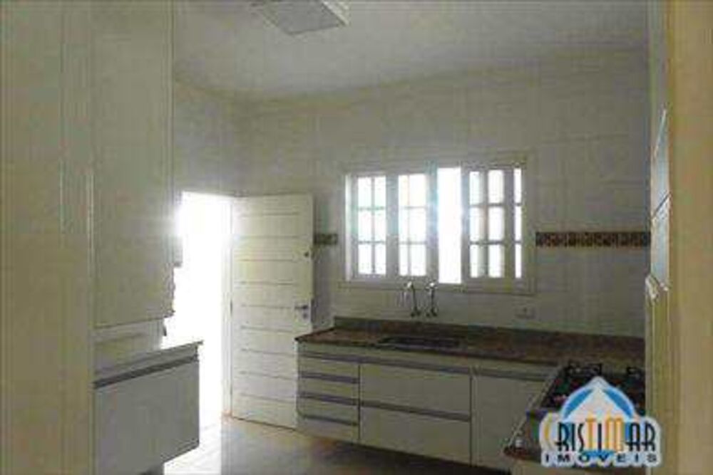 Casa, 3 quartos, 160 m² - Foto 1