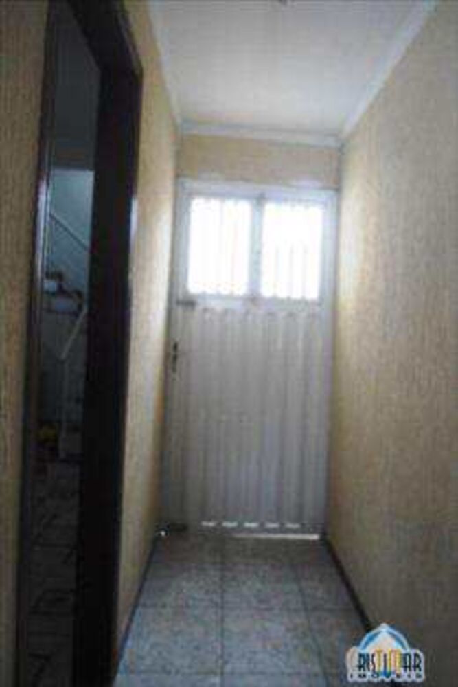Sobrado, 3 quartos, 180 m² - Foto 1