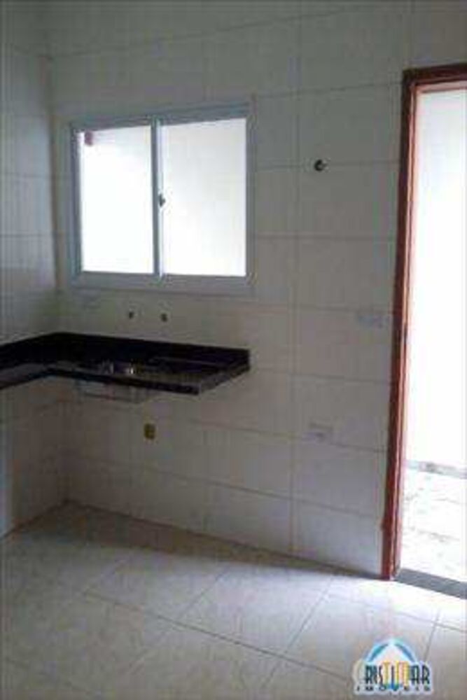 Casa à venda com 2 quartos, 110m² - Foto 7