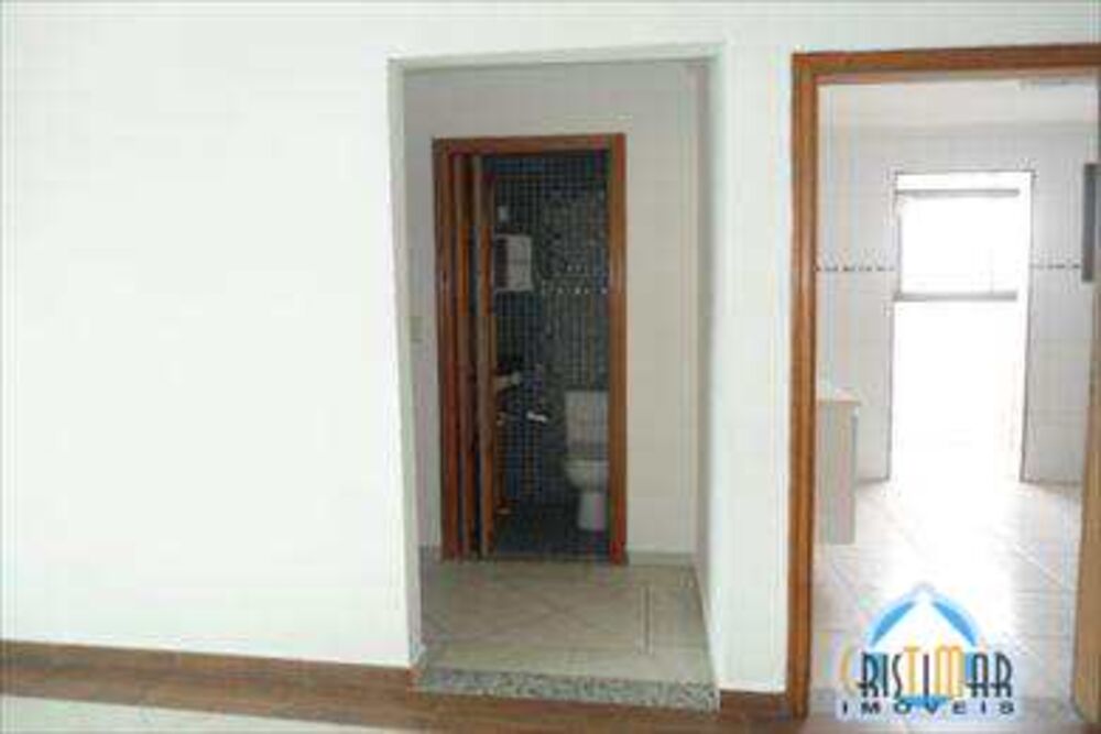 Apartamento para alugar com 3 quartos, 120m² - Foto 2