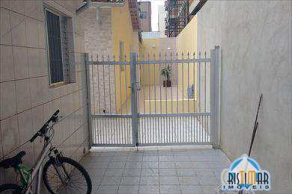 Casa de Condomínio à venda e aluguel com 2 quartos, 70m² - Foto 3