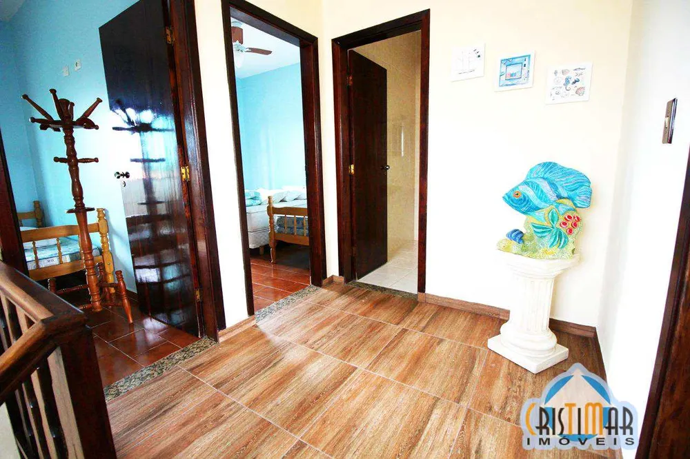 Sobrado, 3 quartos, 216 m² - Foto 1