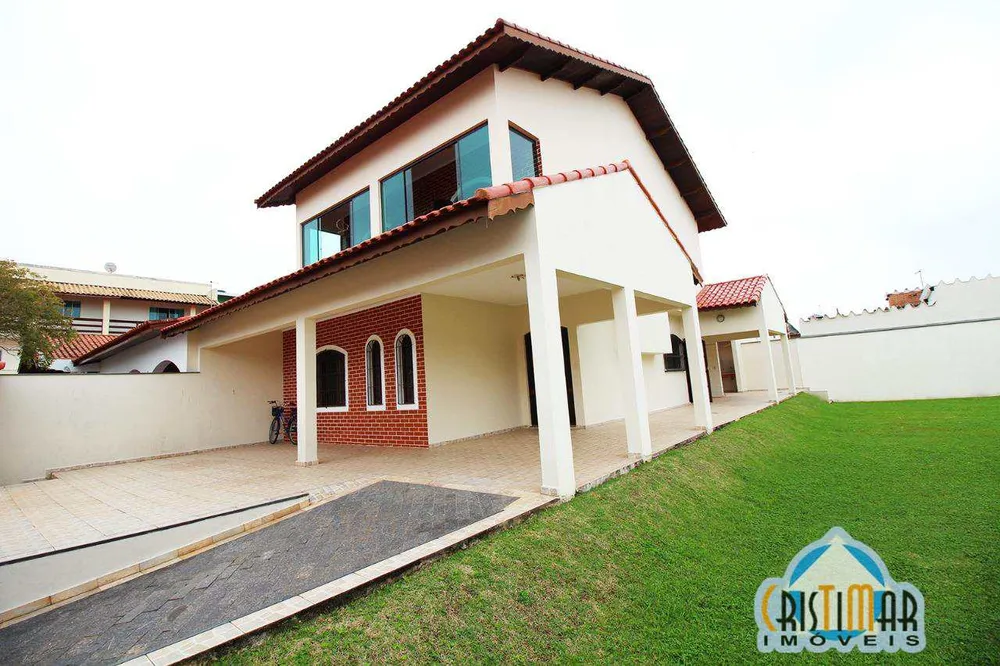 Sobrado, 3 quartos, 216 m² - Foto 2