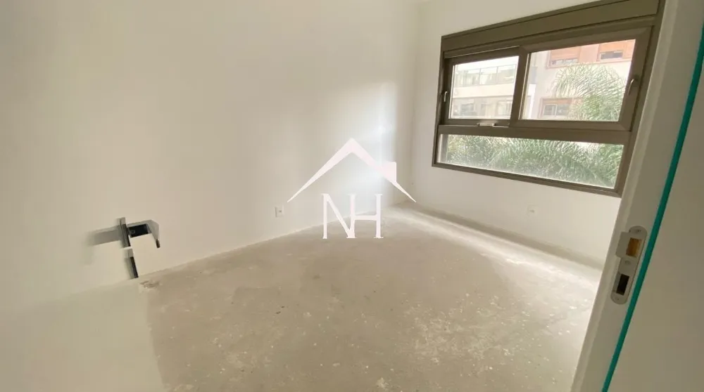Apartamento, 4 quartos, 252 m² - Foto 11