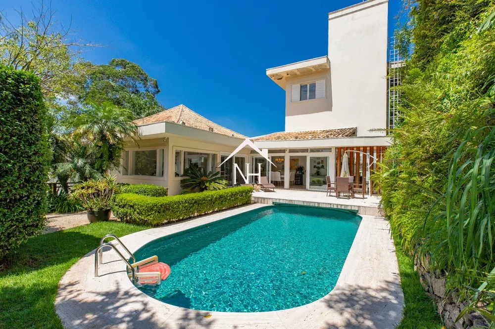 Casa, 4 quartos, 873 m² - Foto 1