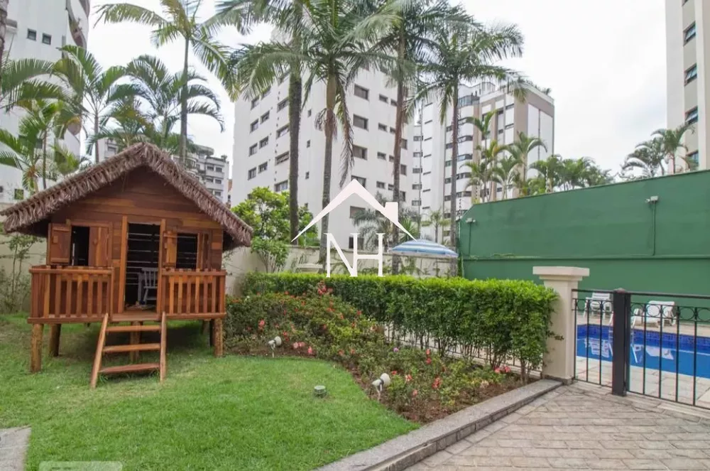 Apartamento à venda com 3 quartos, 200m² - Foto 3