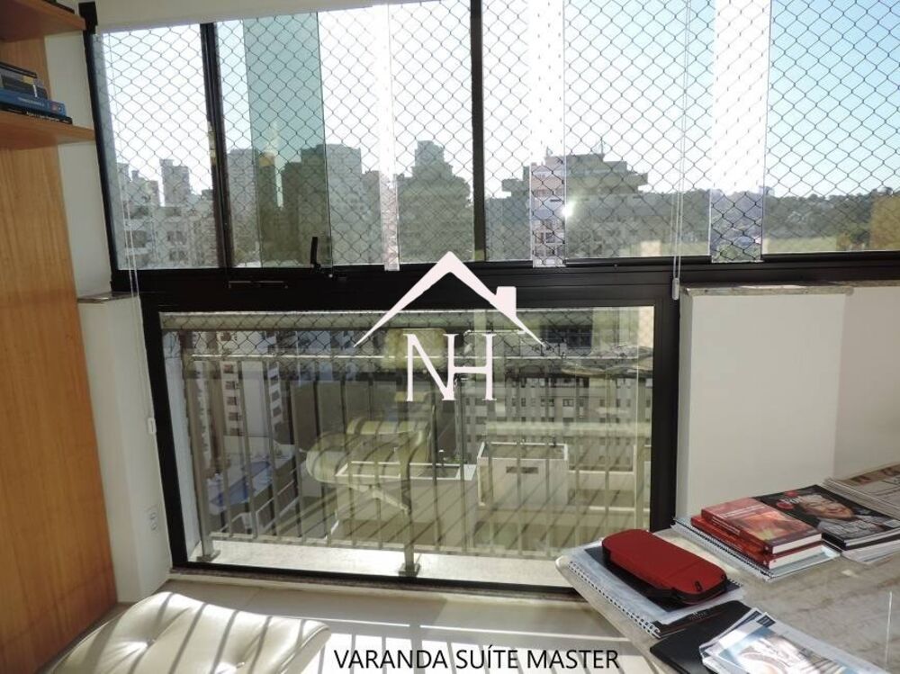 Cobertura à venda com 4 quartos, 352m² - Foto 1