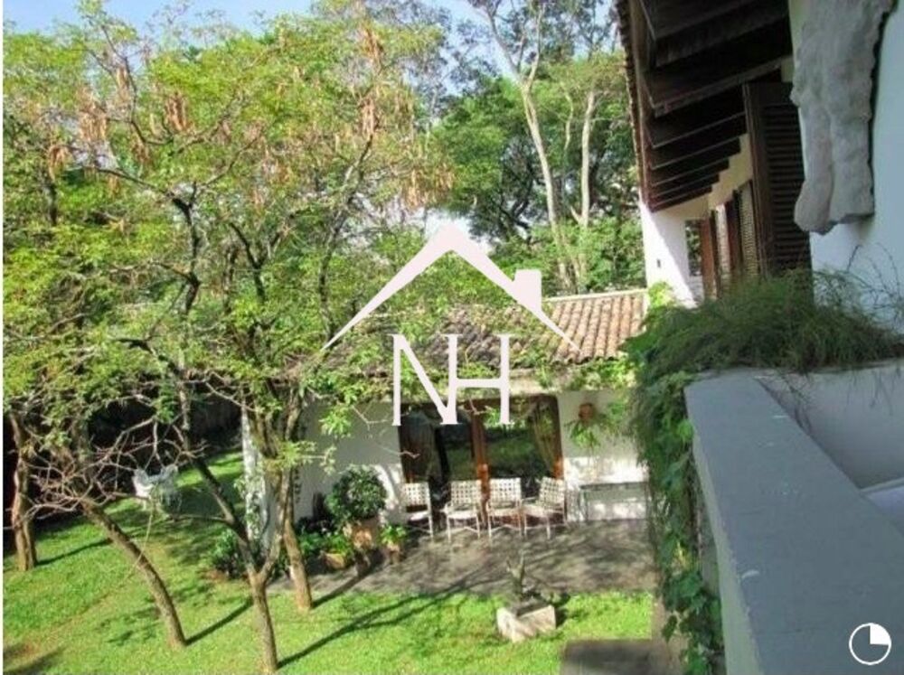 Casa à venda e aluguel com 5 quartos, 560m² - Foto 3