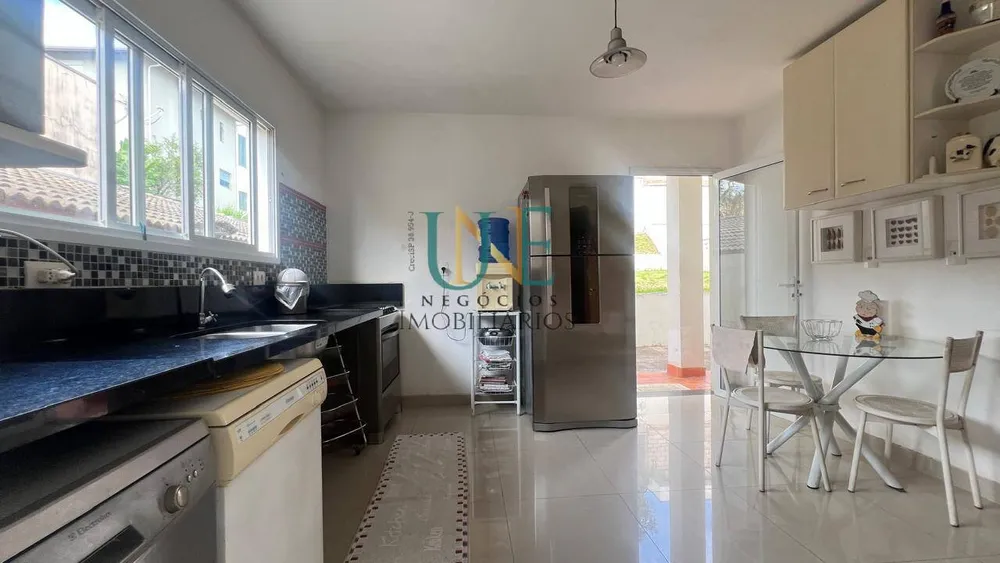 Casa, 3 quartos, 234 m² - Foto 6