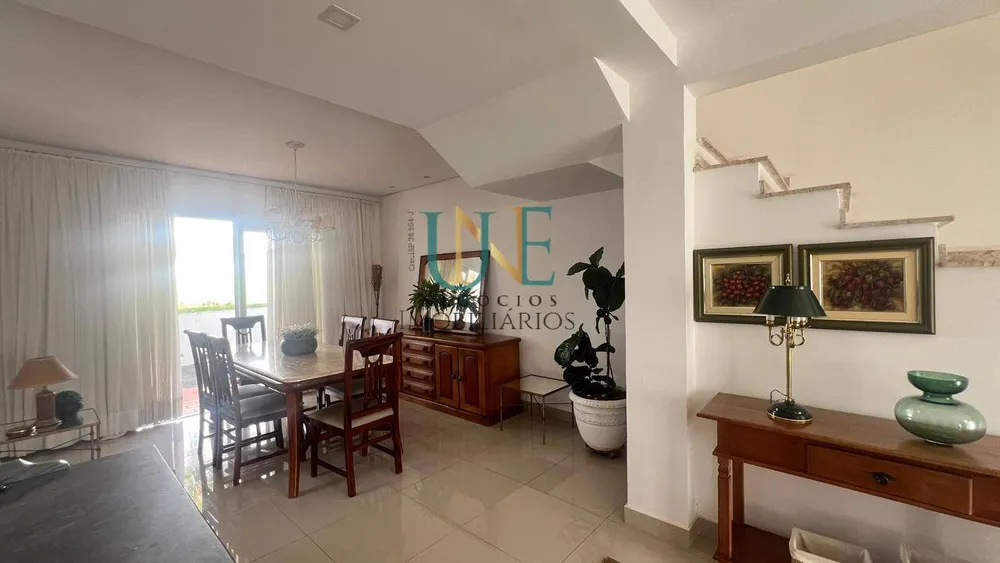 Casa, 3 quartos, 234 m² - Foto 4