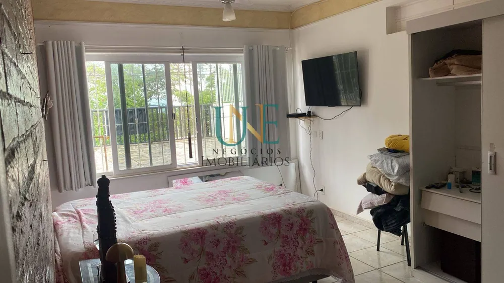Casa, 4 quartos, 223 m² - Foto 4