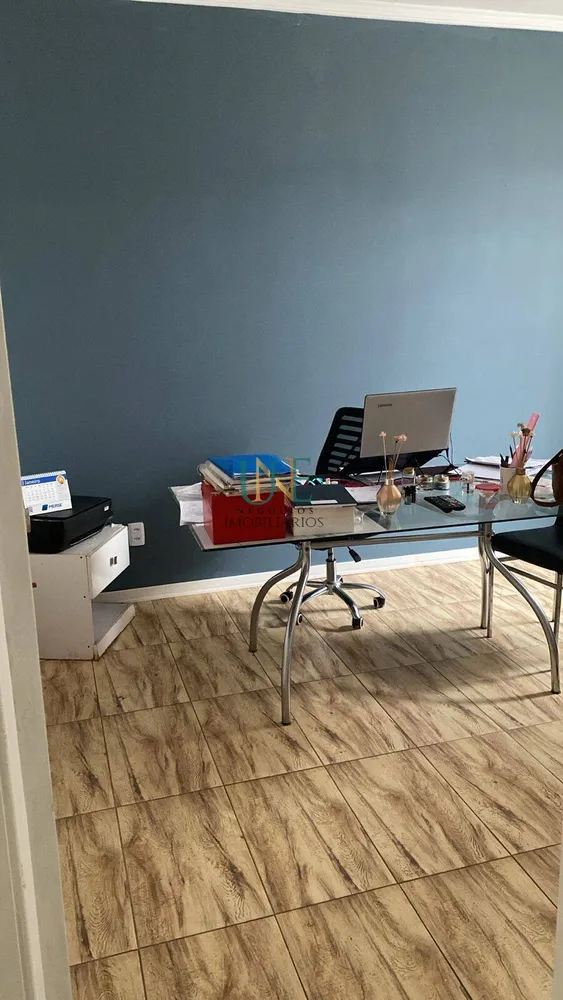 Casa, 4 quartos, 223 m² - Foto 2