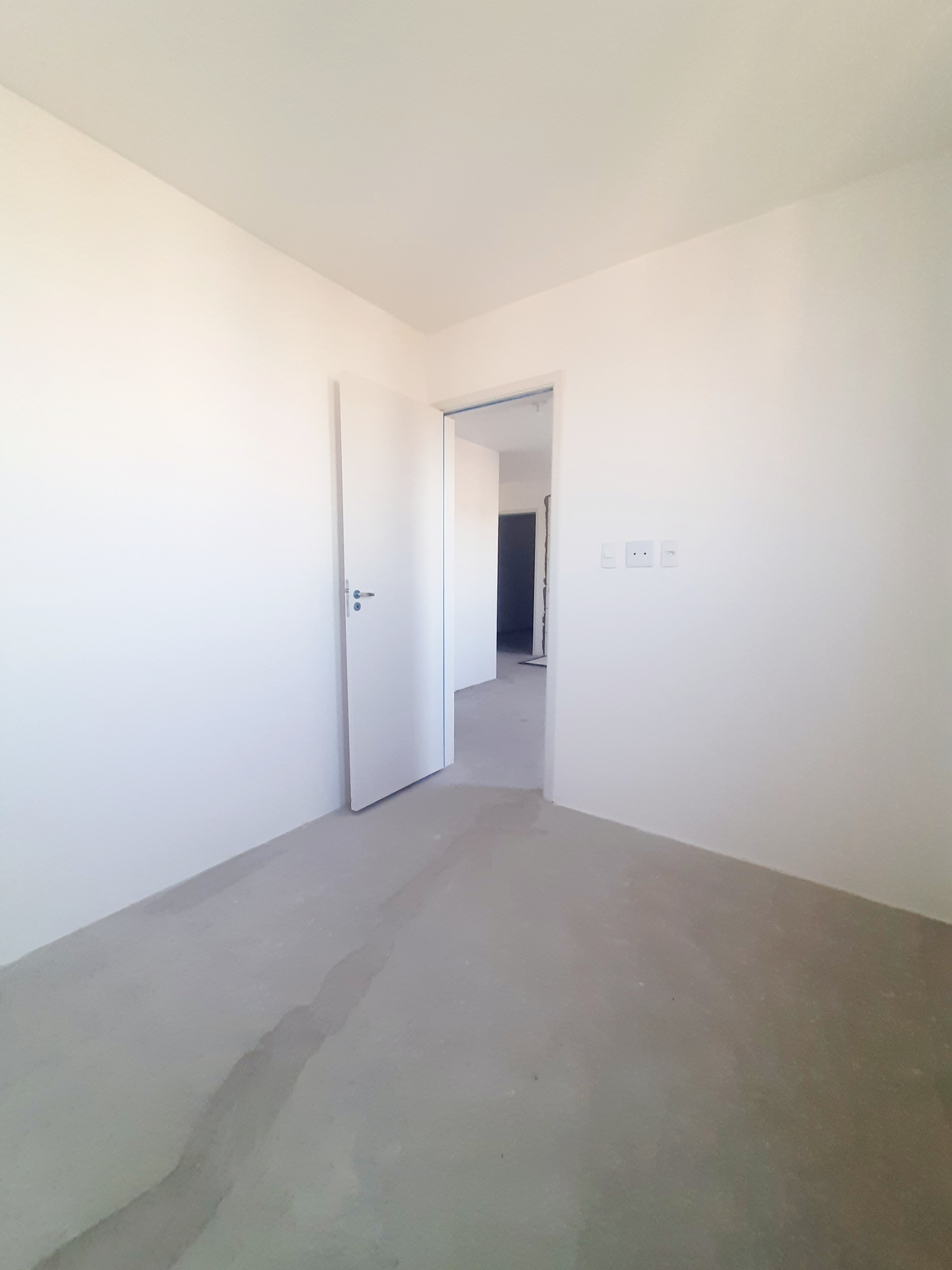 Apartamento à venda com 2 quartos, 43m² - Foto 2