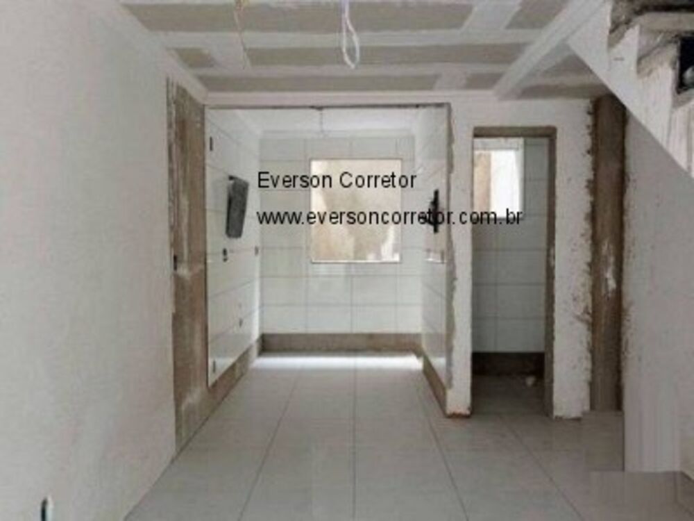 Casa, 2 quartos, 80 m² - Foto 1