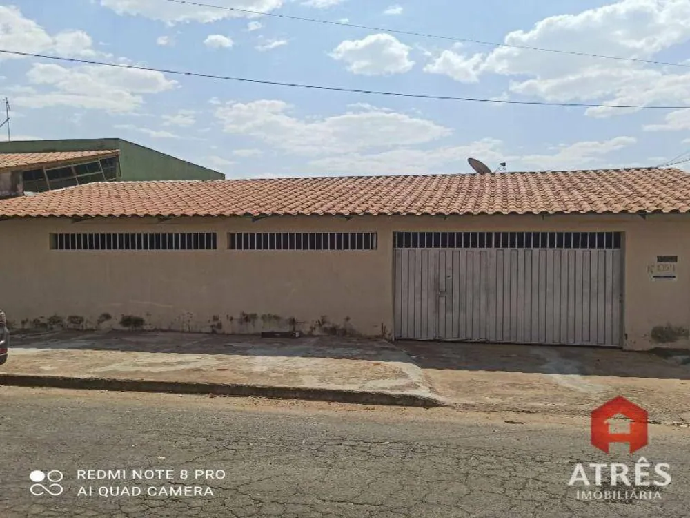 Casa, 3 quartos, 260 m² - Foto 1