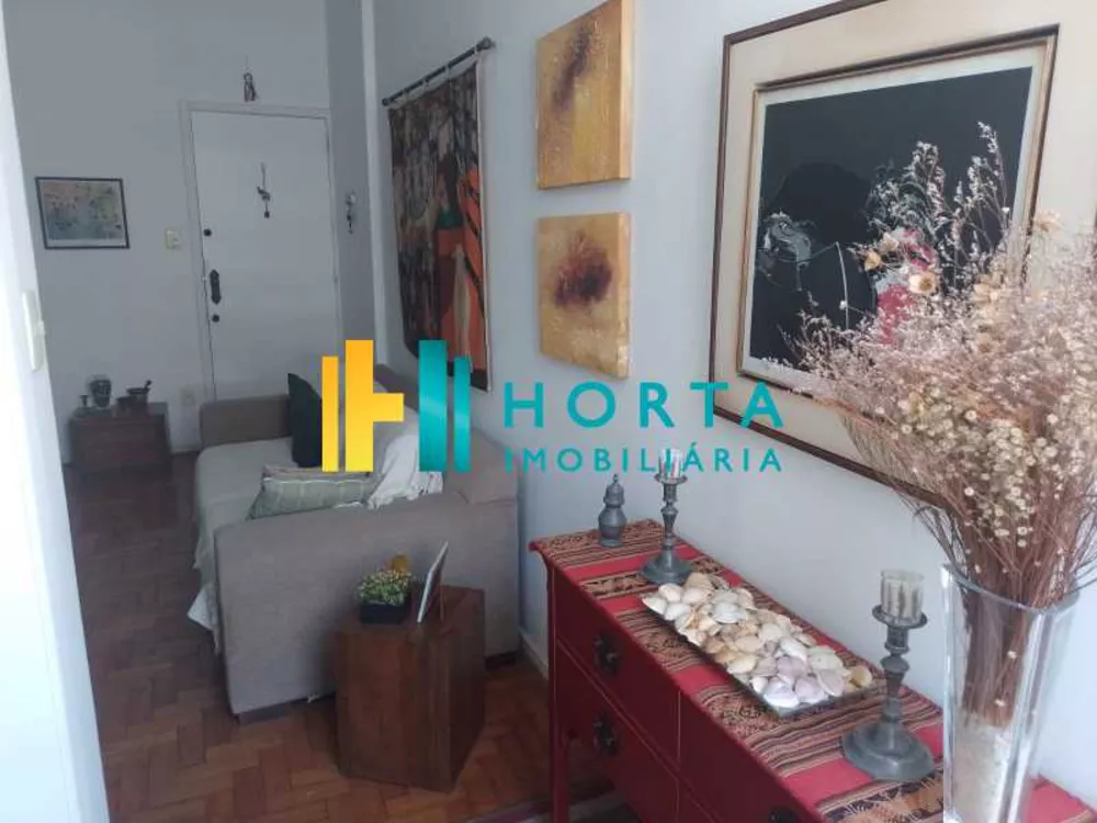 Apartamento à venda com 2 quartos, 68m² - Foto 4