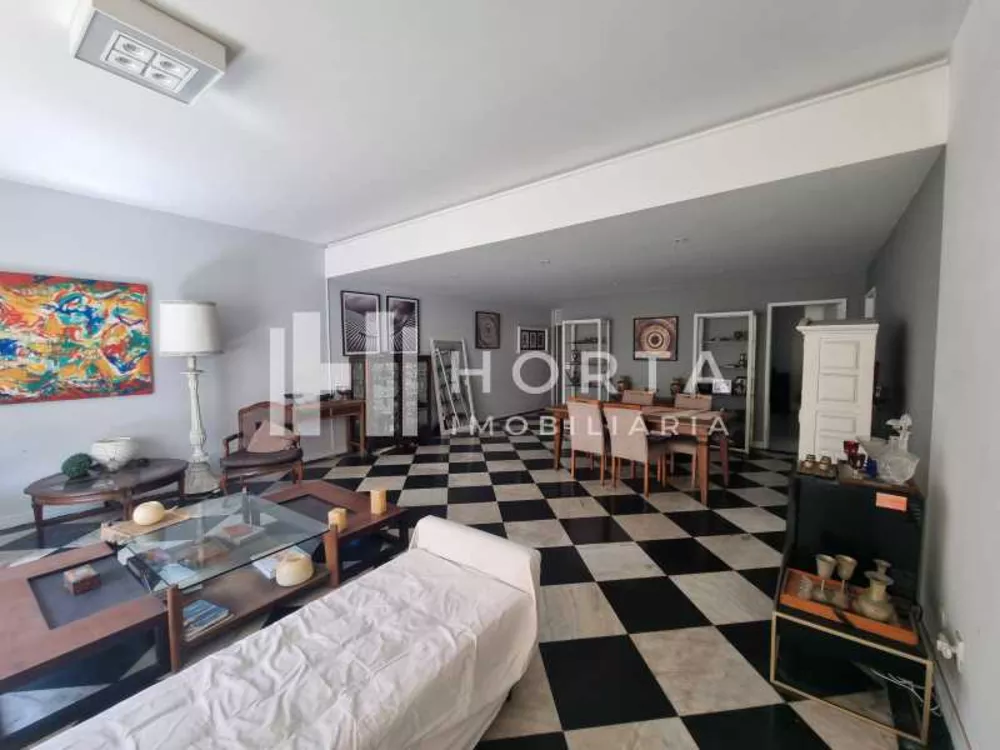 Apartamento, 4 quartos, 225 m² - Foto 1