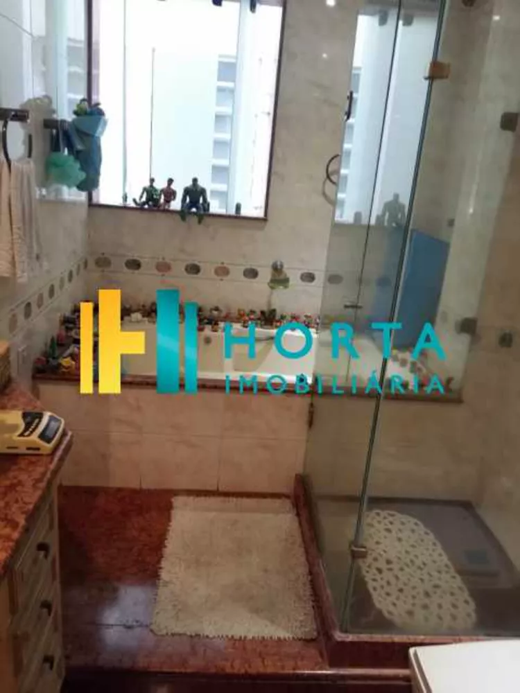 Apartamento à venda com 4 quartos, 220m² - Foto 26