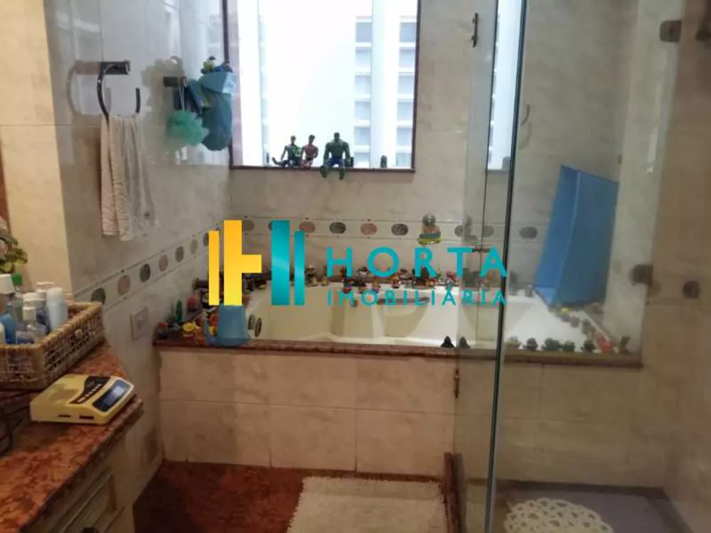 Apartamento à venda com 4 quartos, 220m² - Foto 6