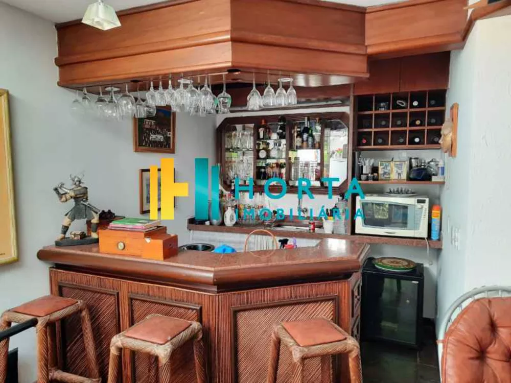 Cobertura, 4 quartos, 224 m² - Foto 1
