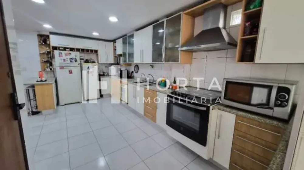 Apartamento, 4 quartos, 214 m² - Foto 11