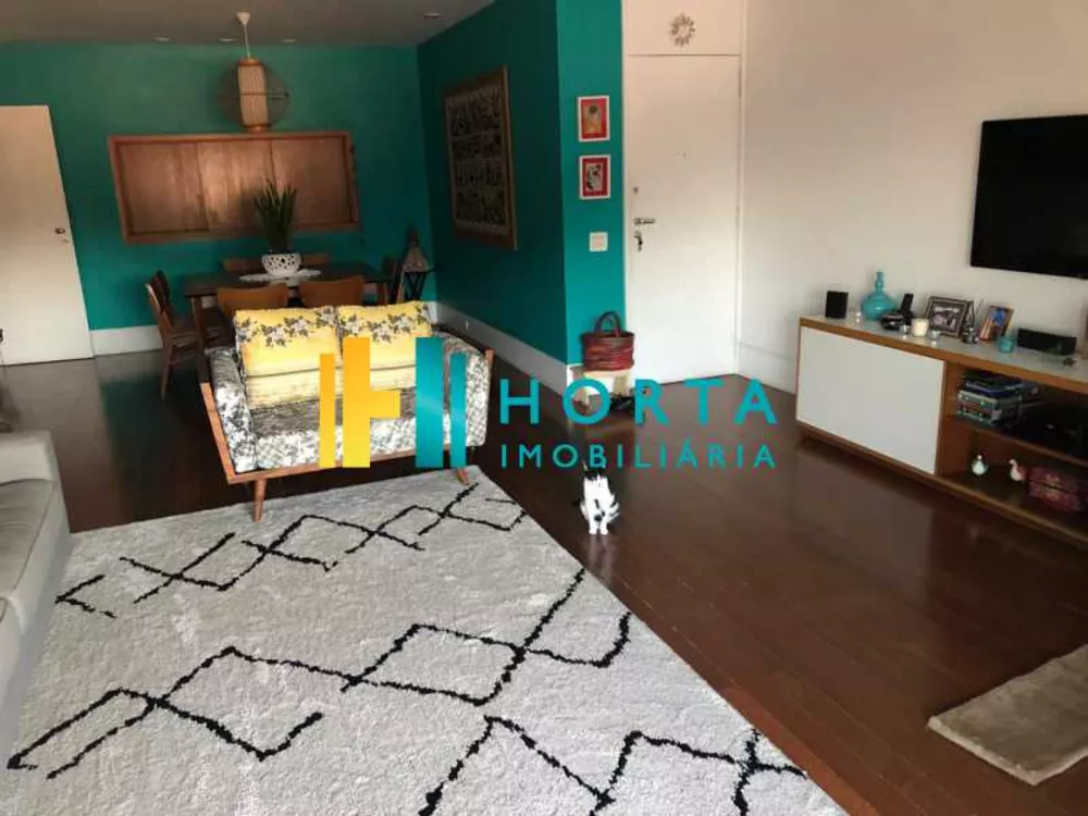 Apartamento à venda com 3 quartos, 162m² - Foto 1