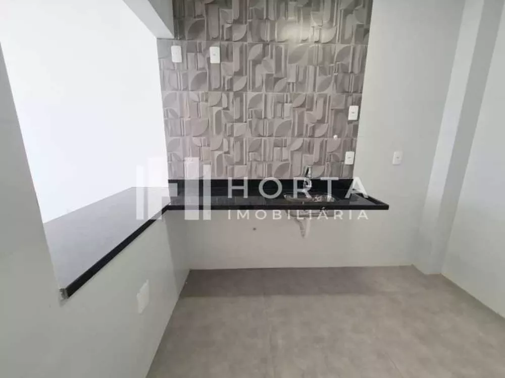 Apartamento à venda com 2 quartos, 61m² - Foto 4