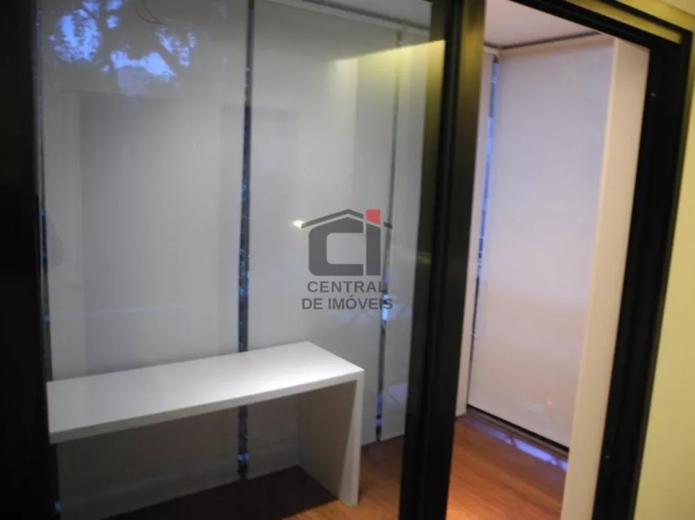 Apartamento à venda com 3 quartos, 145m² - Foto 4