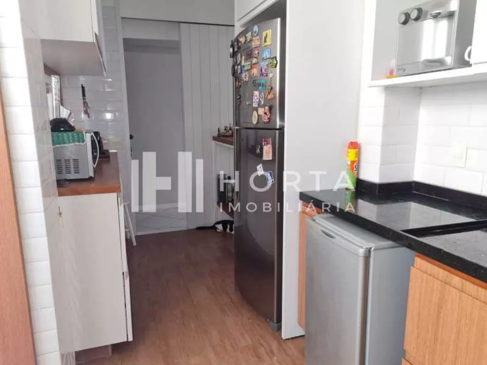 Apartamento à venda com 2 quartos, 110m² - Foto 6