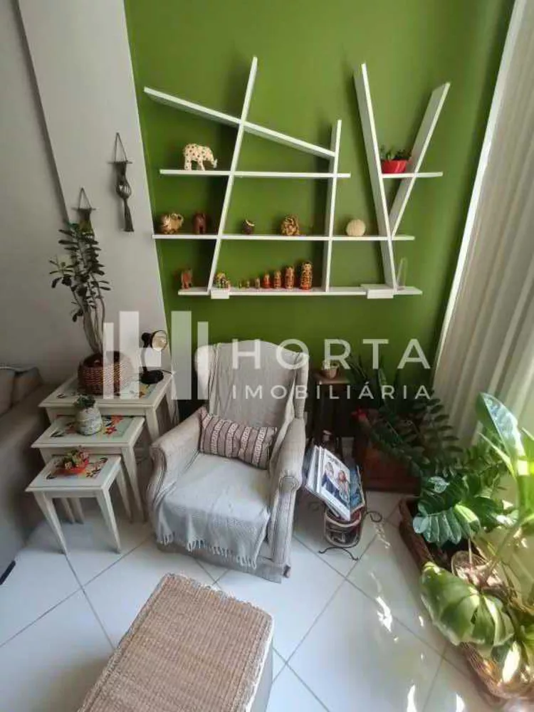 Apartamento à venda com 2 quartos, 110m² - Foto 4