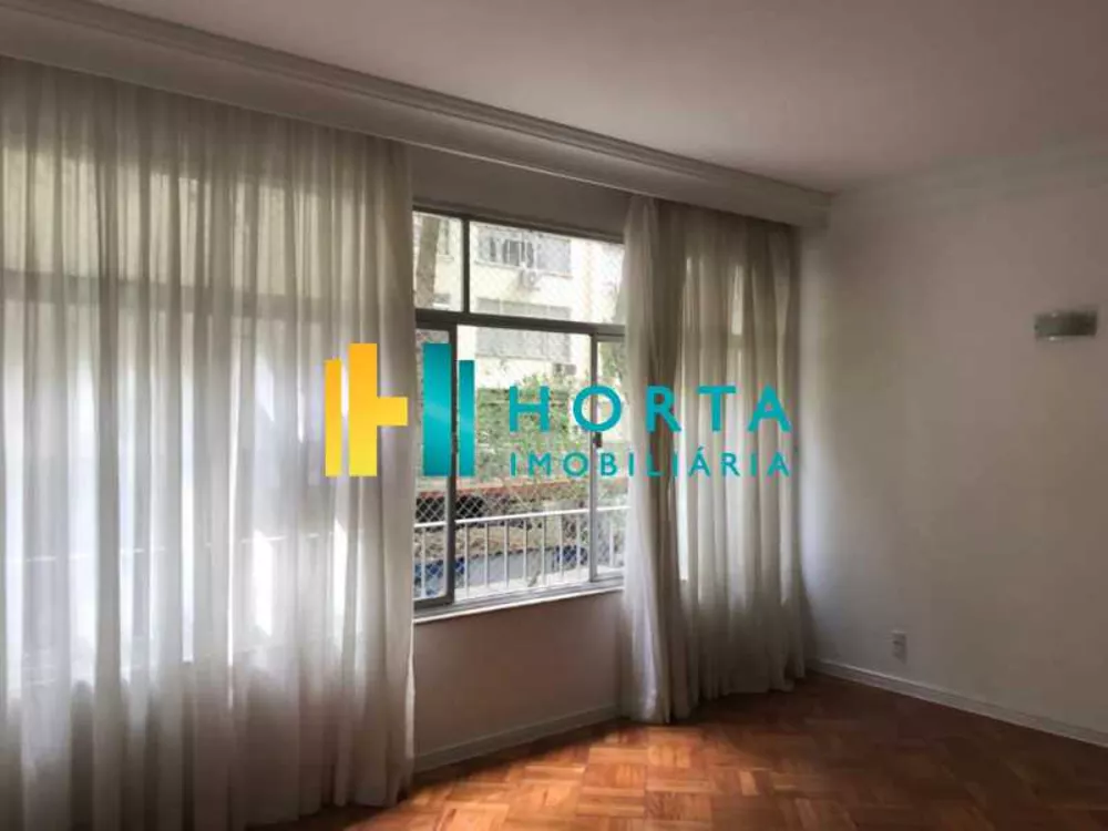 Apartamento, 3 quartos, 230 m² - Foto 2