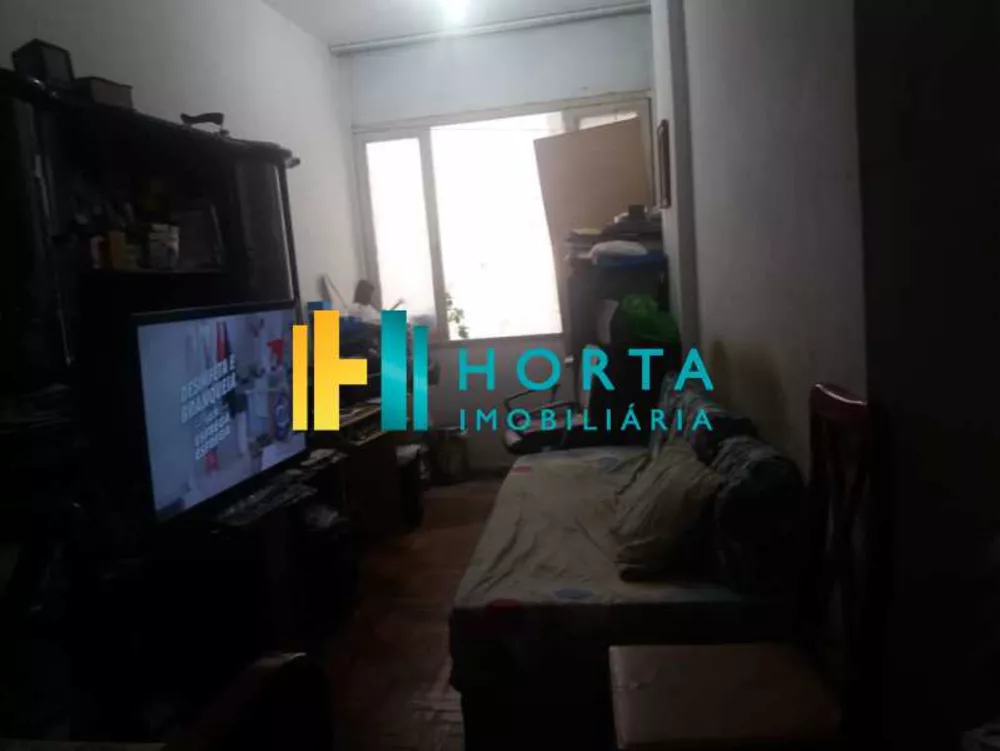 Apartamento à venda com 1 quarto, 40m² - Foto 1