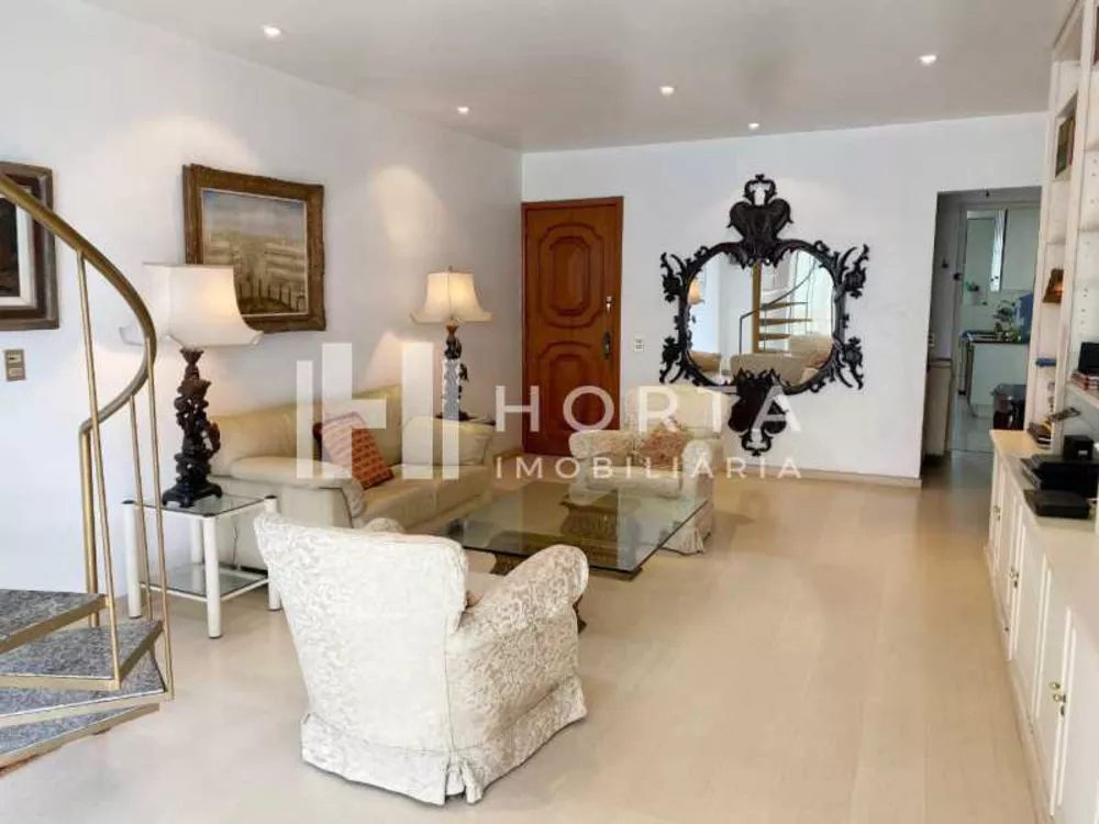Cobertura, 3 quartos, 199 m² - Foto 1