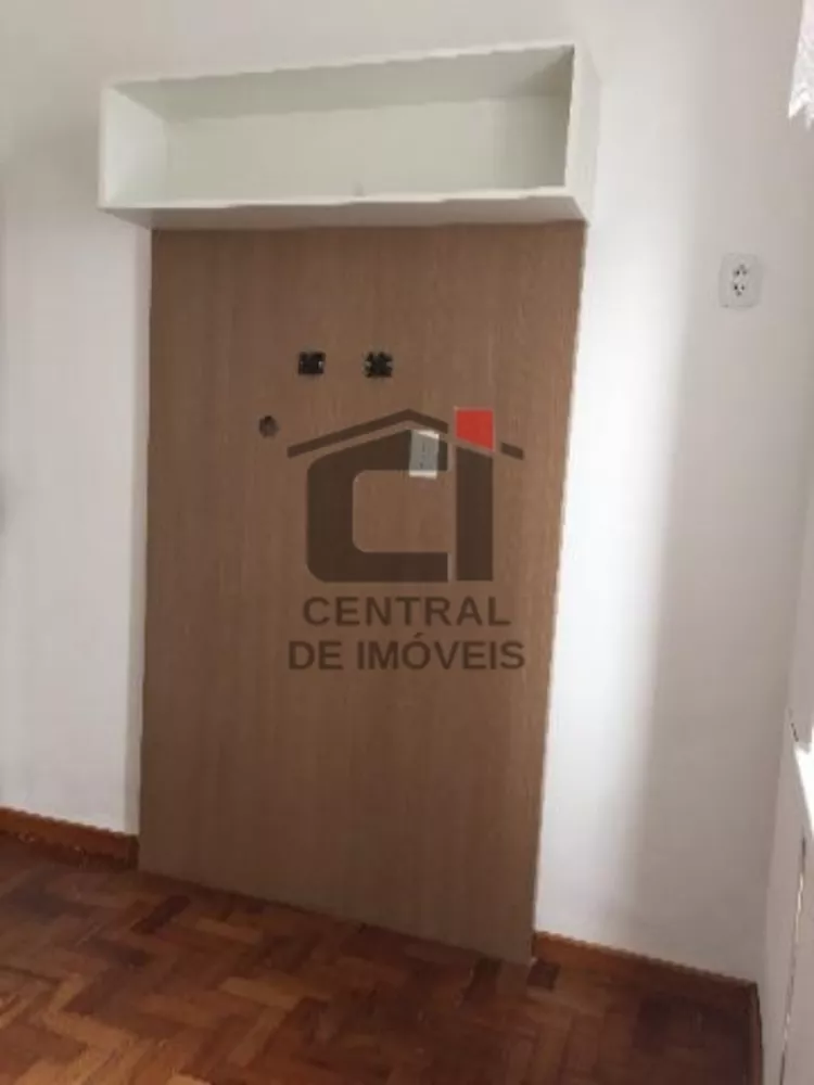 Apartamento à venda com 2 quartos, 65m² - Foto 3