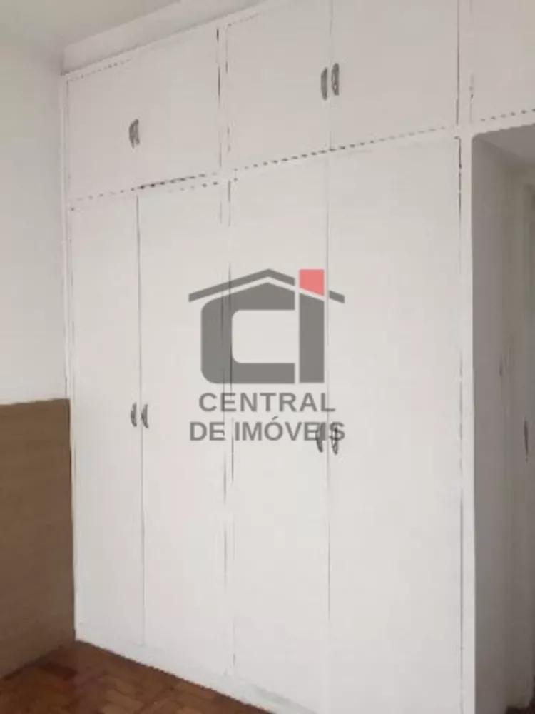 Apartamento à venda com 2 quartos, 65m² - Foto 2