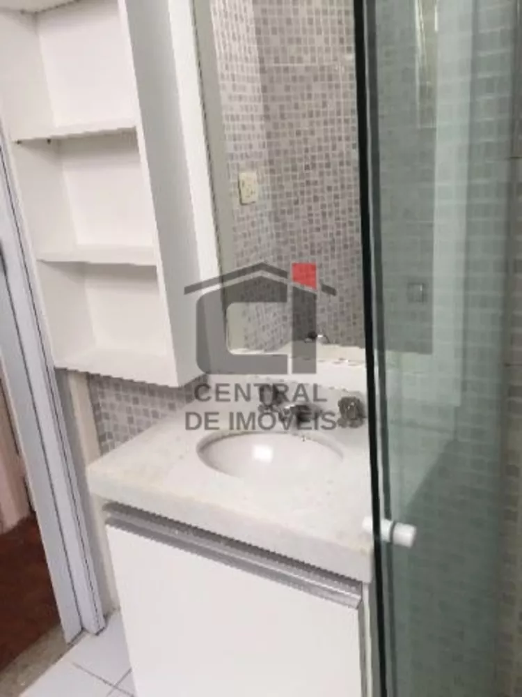 Apartamento à venda com 2 quartos, 65m² - Foto 1