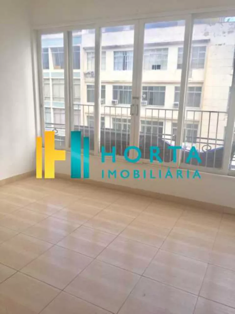 Apartamento à venda com 3 quartos, 90m² - Foto 3