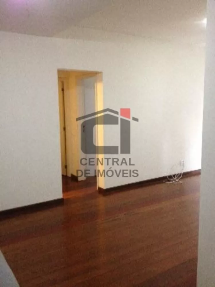 Apartamento à venda com 2 quartos, 78m² - Foto 4