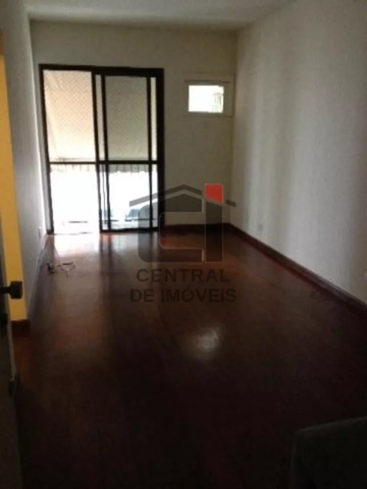 Apartamento à venda com 2 quartos, 78m² - Foto 2