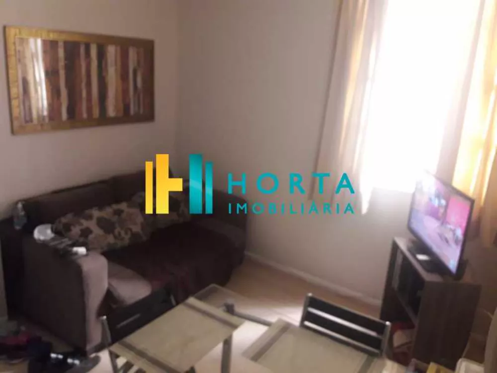 Apartamento à venda com 1 quarto, 38m² - Foto 2