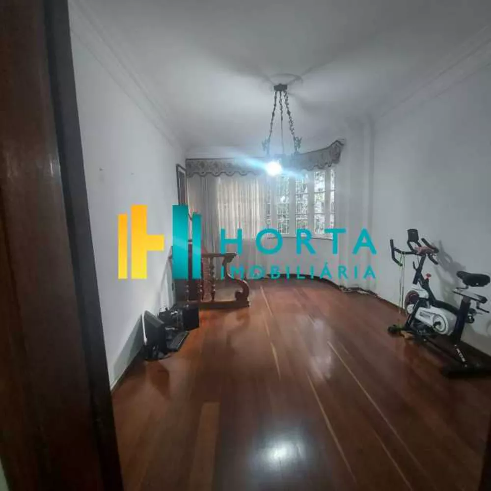 Apartamento à venda com 4 quartos, 193m² - Foto 2