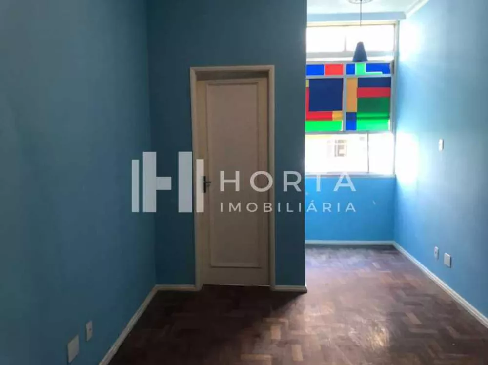 Apartamento à venda com 1 quarto, 40m² - Foto 1