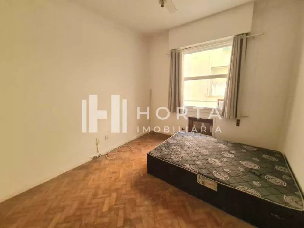 Apartamento à venda com 1 quarto, 32m² - Foto 1