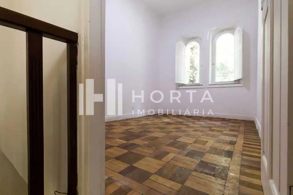 Apartamento à venda com 3 quartos, 145m² - Foto 8