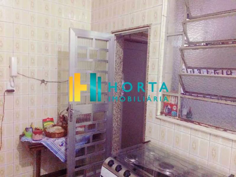 Apartamento à venda com 2 quartos, 75m² - Foto 12